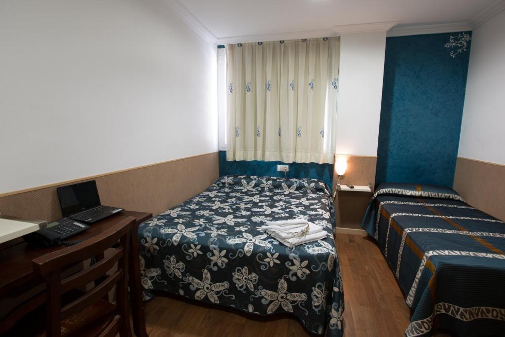 Hostal Gaudi Cuenca Cuenca  Kültér fotó