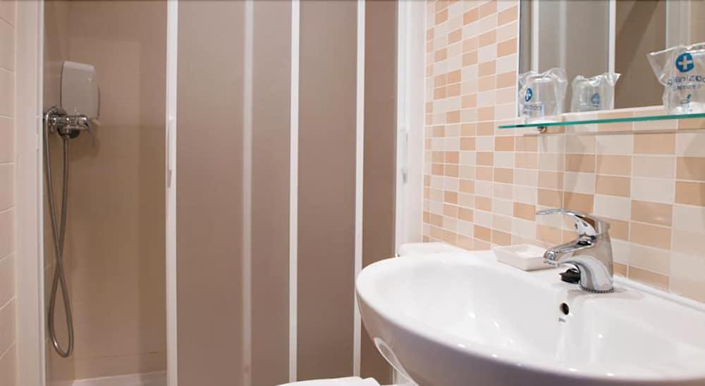 Hostal Gaudi Cuenca Cuenca  Kültér fotó